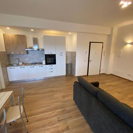 Apartamento Viriamo House ROMA Acilia Exterior foto