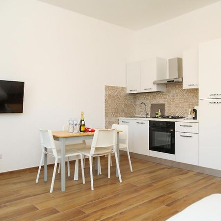 Apartamento Viriamo House ROMA Acilia Exterior foto