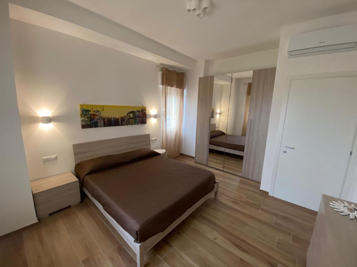 Apartamento Viriamo House ROMA Acilia Exterior foto